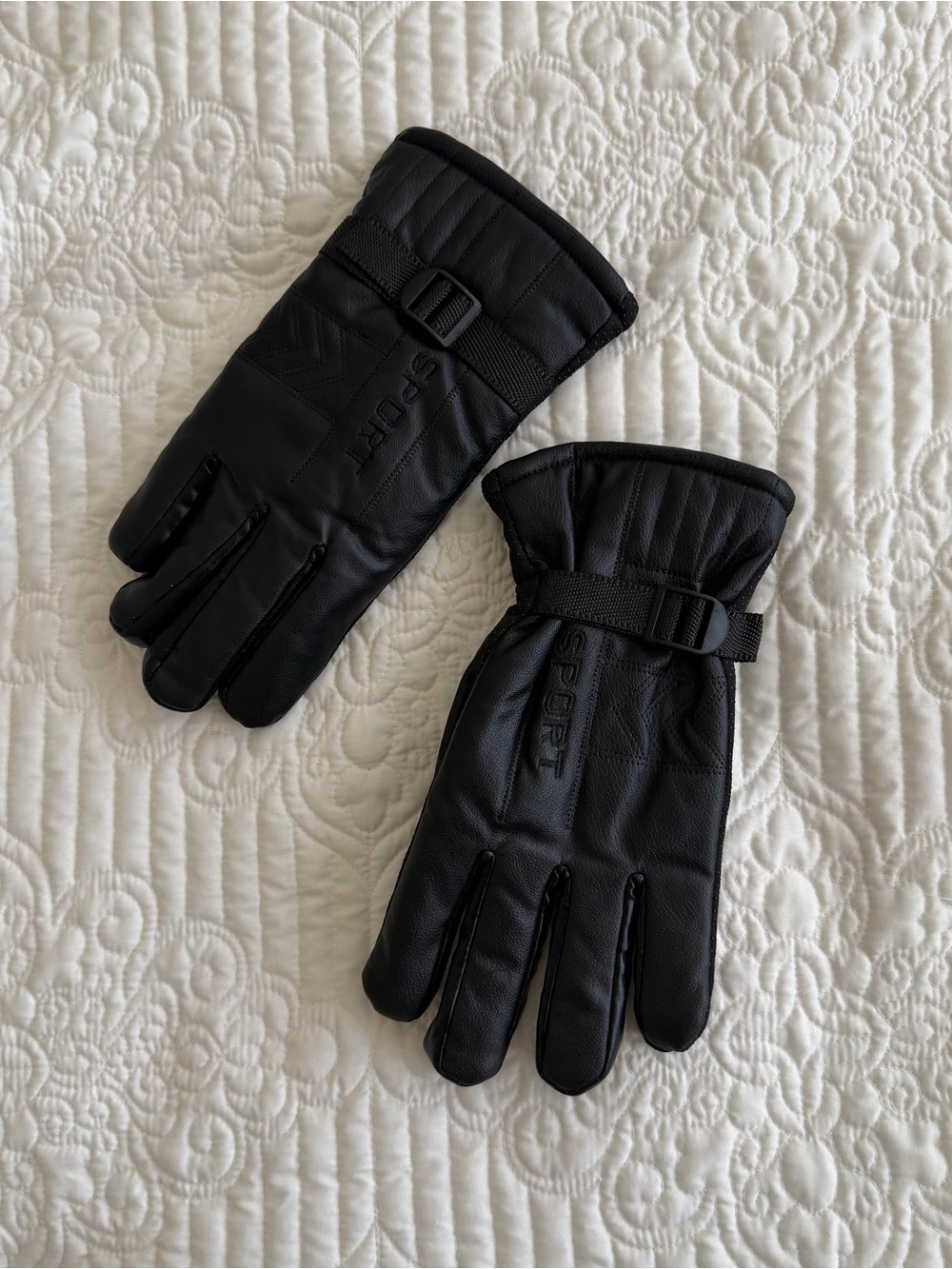 Black Leather Thermal Winter Gloves Fleece Lined Wrist Strap Touchscreen Grip